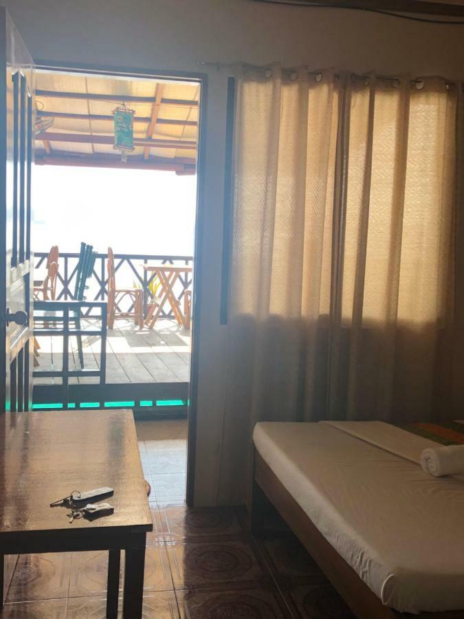 Rl Coastline Inn Ель-Нідо Екстер'єр фото